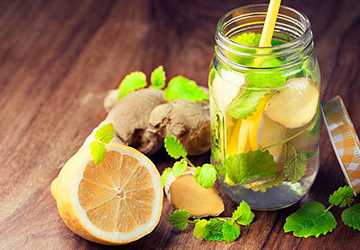 4 Ways to Make Your Own Infused Water for Added Nutrients